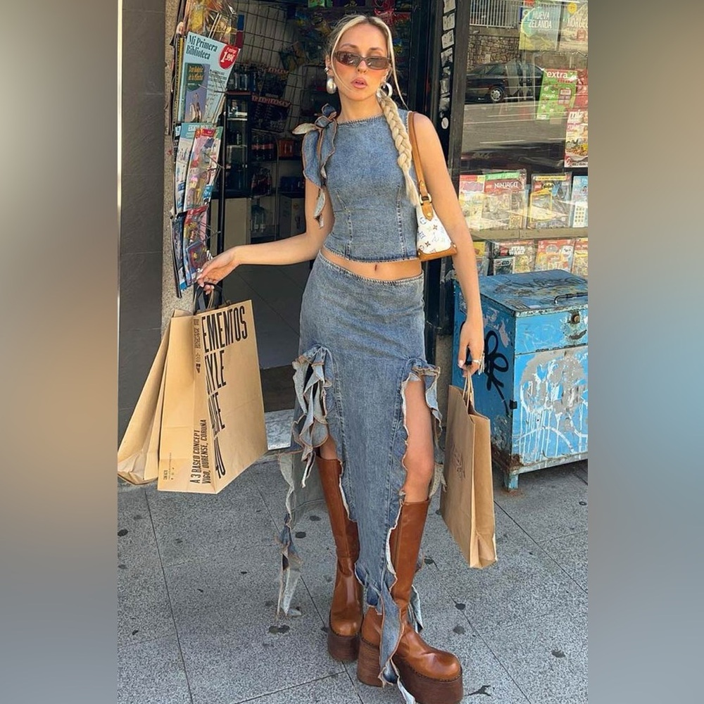! SOLD ! Lioness 2 Piece Rendezvous Denim Set